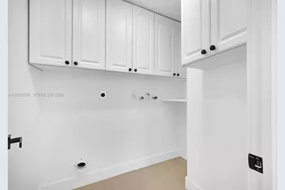 7868 NW 194th St, Hialeah, FL 33015 - Photo 25