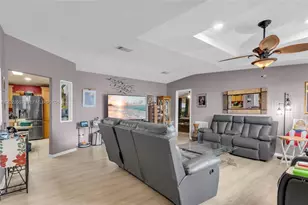 19800 SW 180th Ave, Miami, FL 33187 - Photo 5