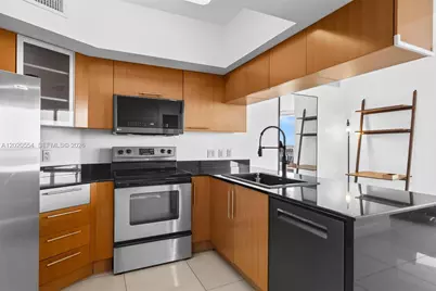 1750 N Bayshore Dr #4901, Miami, FL 33132 - Photo 5