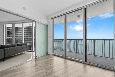 1750 N Bayshore Dr #4901, Miami, FL 33132 - Photo 3