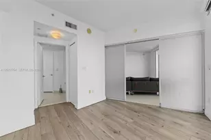 1750 N Bayshore Dr, Miami, FL 33132 - Photo 25