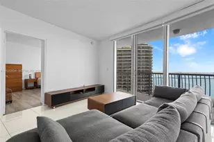1750 N Bayshore Dr, Miami, FL 33132 - Photo 5
