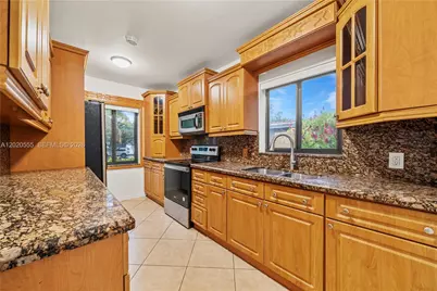 8311 SW 34th Ter #8311, Miami, FL 33155 - Photo 11