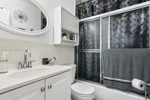 2219 Polk St, Hollywood, FL 33020 - Photo 13
