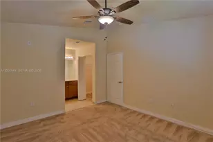 22421 SW 88th Pl, Cutler Bay, FL 33190 - Photo 7