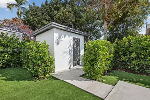 53 NW 68th St, Miami, FL 33150 - Photo 23