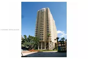 770 Claughton Island Dr, Miami, FL 33131 - Photo 13