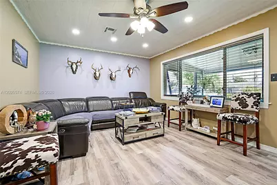 4079 Dahl Dr, Greenacres, FL 33463 - Photo 9