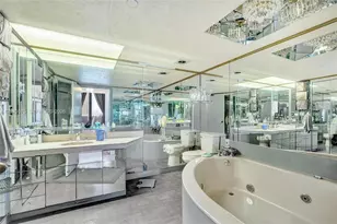 19667 Turnberry Way, Aventura, FL 33180 - Photo 17