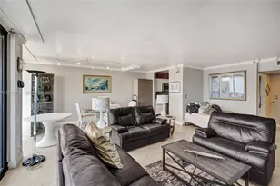 19667 Turnberry Way, Aventura, FL 33180 - Photo 11