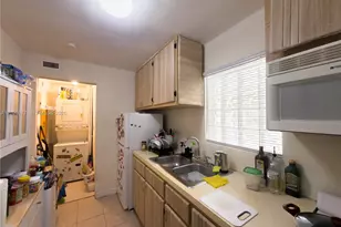 410 Pinecrest Dr, Miami Springs, FL 33166 - Photo 9