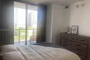 121 NE 34th St, Miami, FL 33137 - Photo 37