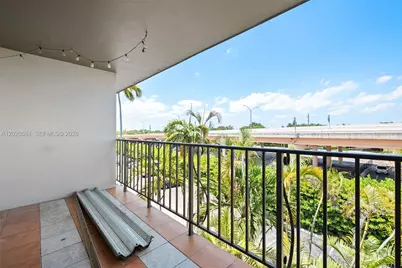 8107 SW 72nd Ave #413E, Miami, FL 33143 - Photo 23