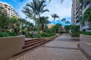 520 Brickell Key Dr, Miami, FL 33131 - Photo 43