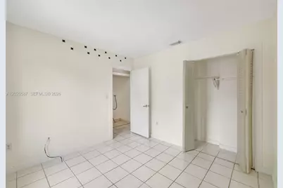 8423 SW 209th St, Cutler Bay, FL 33189 - Photo 21