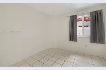 8423 SW 209th St, Cutler Bay, FL 33189 - Photo 17