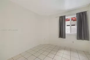 8423 SW 209th St, Cutler Bay, FL 33189 - Photo 17