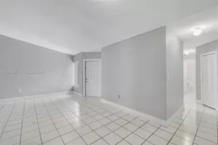 8423 SW 209th St, Cutler Bay, FL 33189 - Photo 5