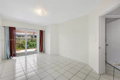 8423 SW 209th St, Cutler Bay, FL 33189 - Photo 15
