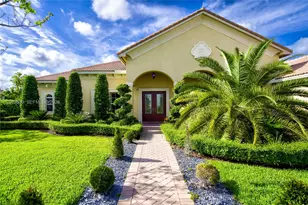 5703 N Sterling Ranch Dr, Davie, FL 33314 - Photo 81