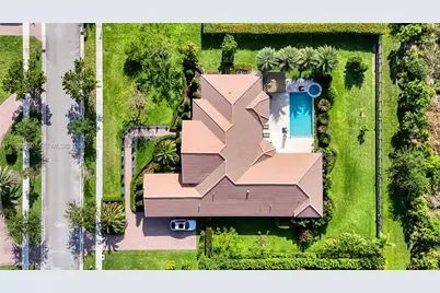 5703 N Sterling Ranch Dr, Davie, FL 33314 - Photo 83