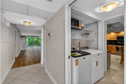 4015 W Palm Aire Dr #502, Pompano Beach, FL 33069 - Photo 11