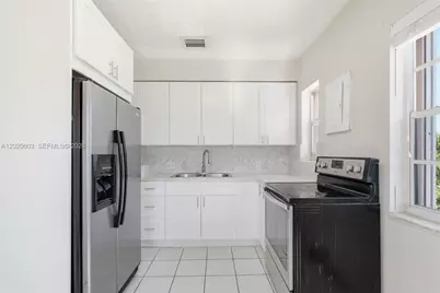 3750 SW 27th St, Miami, FL 33134 - Photo 21