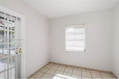 3750 SW 27th St, Miami, FL 33134 - Photo 9