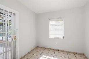 3750 SW 27th St, Miami, FL 33134 - Photo 9