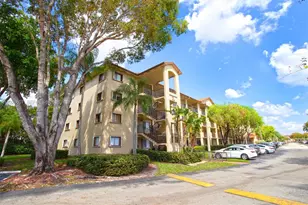 900 SW 142nd Ave, Pembroke Pines, FL 33027 - Photo 39