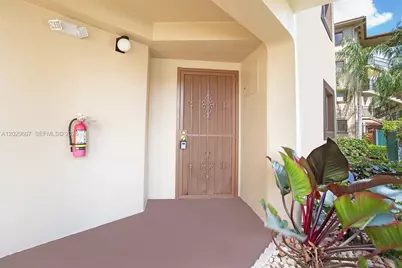 900 SW 142nd Ave #115L, Pembroke Pines, FL 33027 - Photo 35