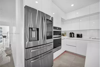 10202 SW 33rd St, Miami, FL 33165 - Photo 19