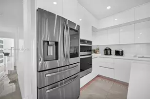 10202 SW 33rd St, Miami, FL 33165 - Photo 19