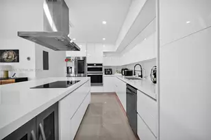 10202 SW 33rd St, Miami, FL 33165 - Photo 23