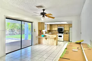 11541 SW 97th St, Miami, FL 33176 - Photo 13