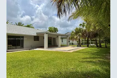 11541 SW 97th St, Miami, FL 33176 - Photo 29