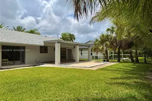 11541 SW 97th St, Miami, FL 33176 - Photo 29