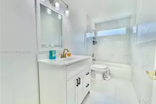 11541 SW 97th St, Miami, FL 33176 - Photo 23
