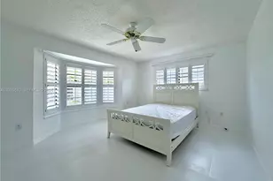 11541 SW 97th St, Miami, FL 33176 - Photo 15