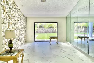 11541 SW 97th St, Miami, FL 33176 - Photo 5