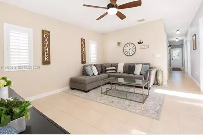 3496 NE 3rd Dr, Homestead, FL 33033 - Photo 15
