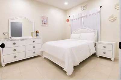 3496 NE 3rd Dr, Homestead, FL 33033 - Photo 11