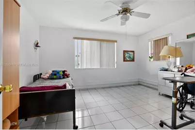 7100 NW 1st Ter, Miami, FL 33126 - Photo 13