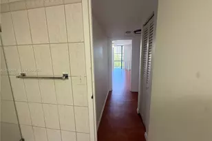 800 Parkview Dr, Hallandale Beach, FL 33009 - Photo 25
