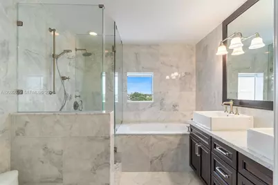 455 E Palmetto Park Rd #4, Boca Raton, FL 33432 - Photo 15