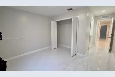 1068 NW 112th St #1068, Miami, FL 33168 - Photo 11