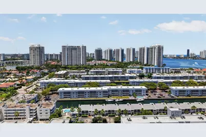 3550 NE 169th St #407, North Miami Beach, FL 33160 - Photo 35