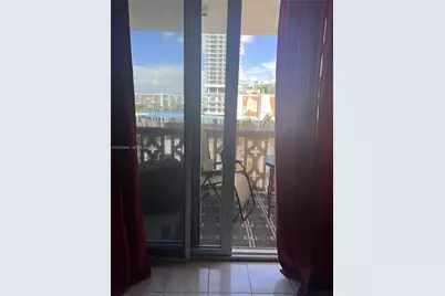 1817 S Ocean Dr #718, Hallandale Beach, FL 33009 - Photo 13