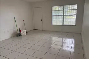 251 NW 177th St, Miami Gardens, FL 33169 - Photo 15