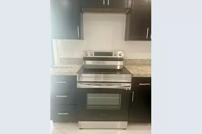12020 W Golf Drive, Miami, FL 33167 - Photo 13